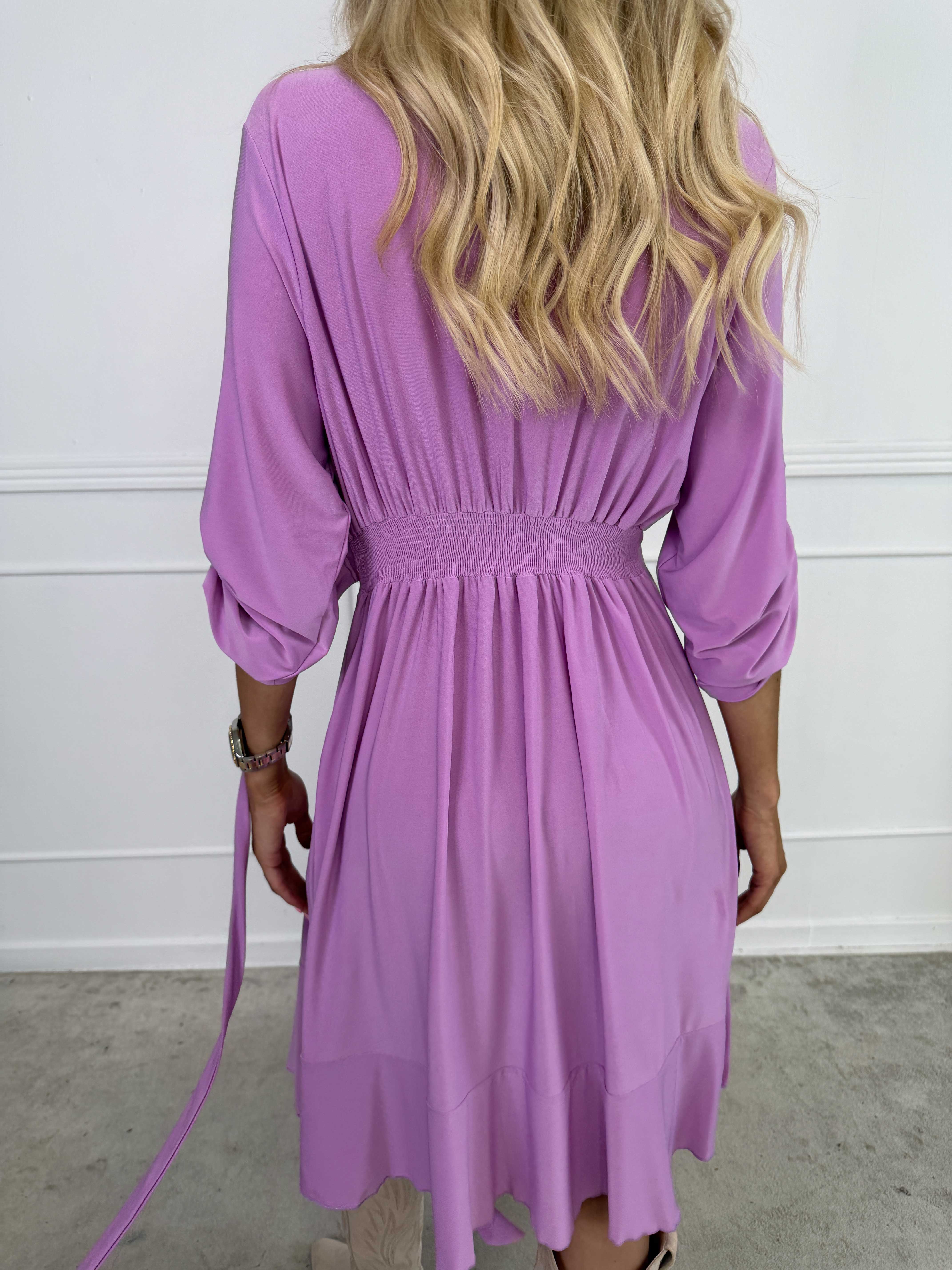 Savina Plain - Elastisk langærmet kjole i slå-om-look